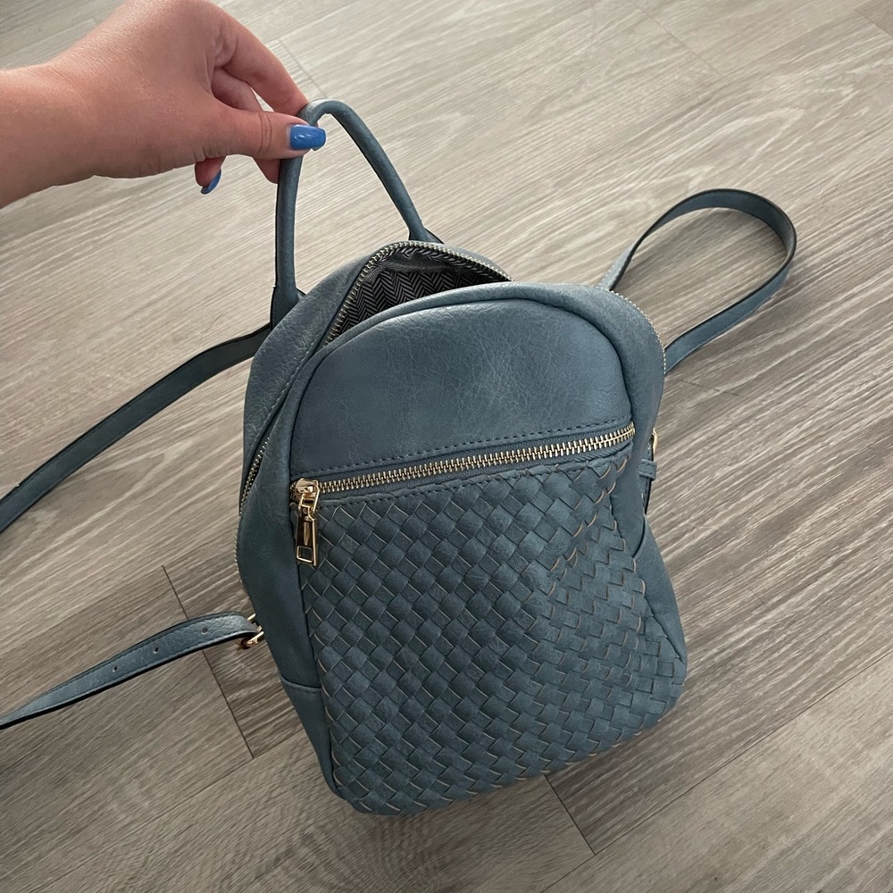 light blue back pack small